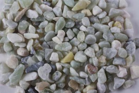 Batu Green Jade-20 (9-12 mm)
